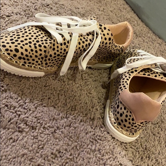 Printed sneakers - Picture 2 of 4